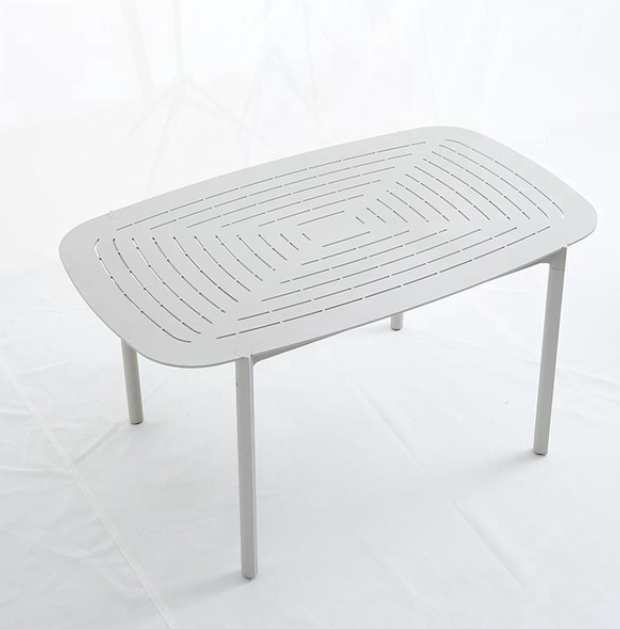 Anti-rust Metal Cafe Table