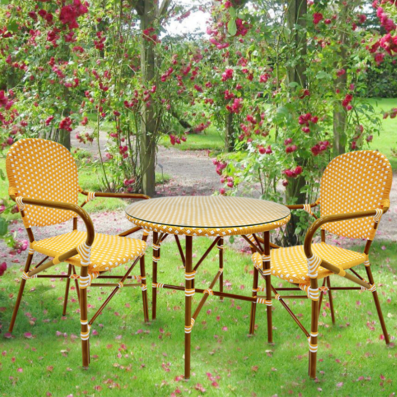 Customized Garden Yellow Glass Table