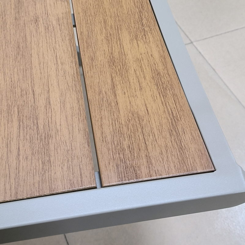 Plastic wood Comfortable Restaurant Table Set SE-502357